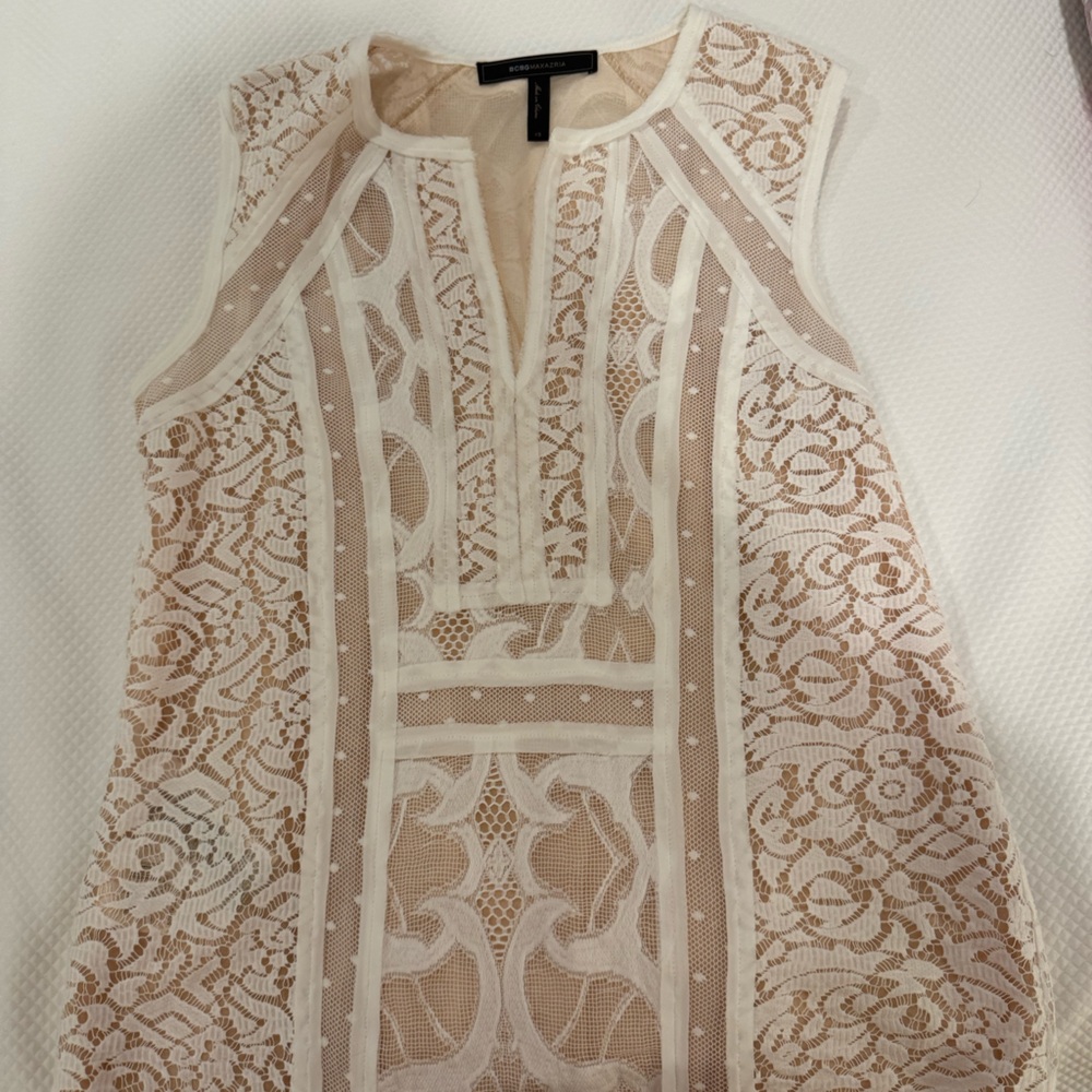 BCBGMAXAZRIA Lace Dress